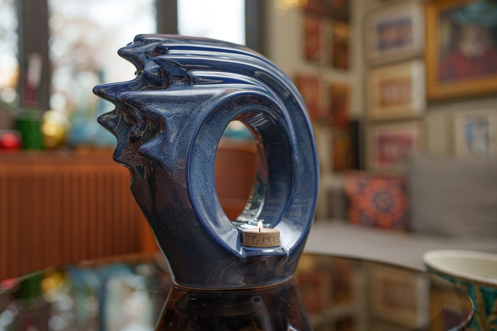 Zephyr - Large Size Cremation Urn