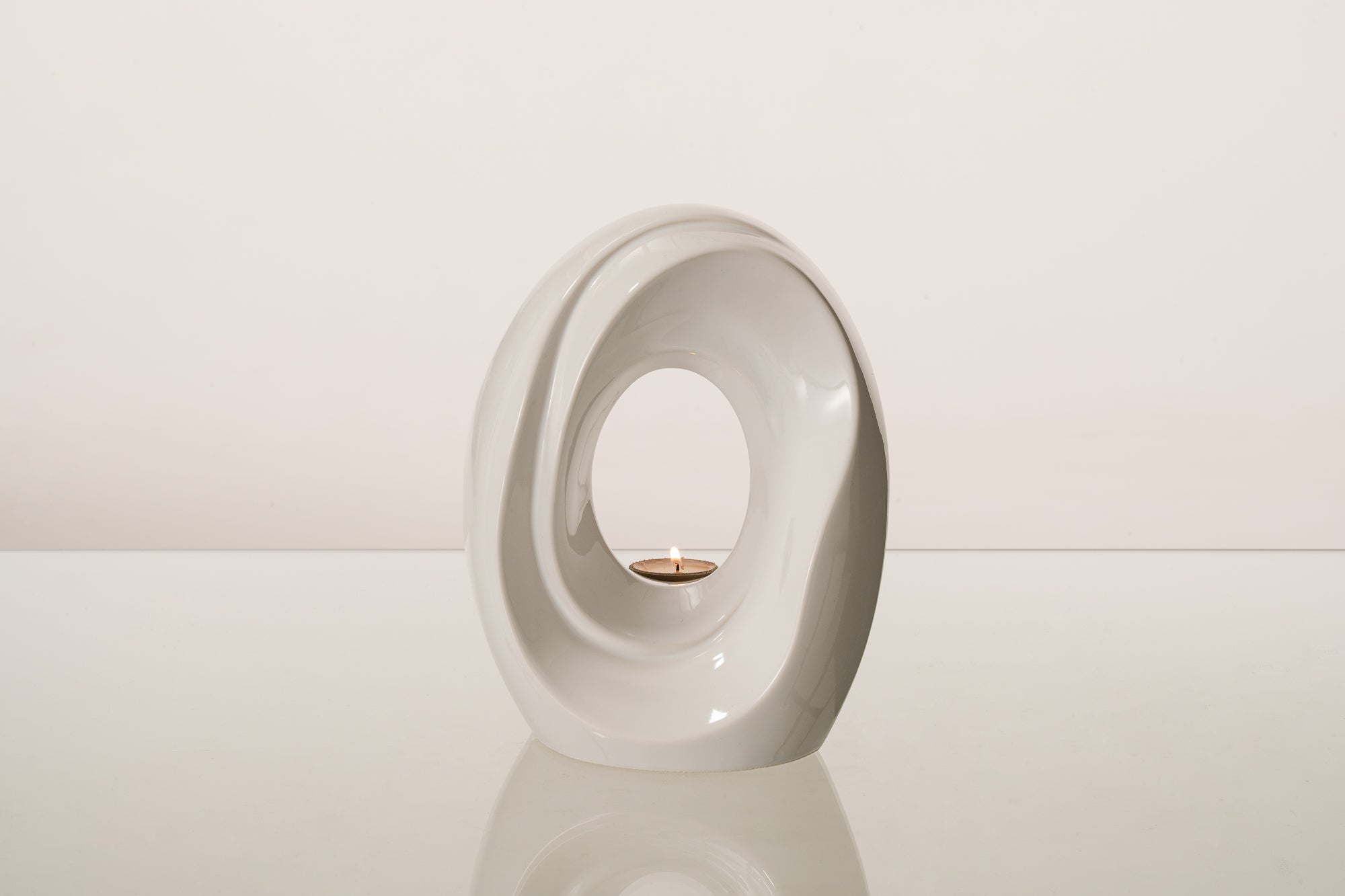 Artisan Cremation Urn for Ashes "The Passage" - Medium Urn | White | Ceramic
