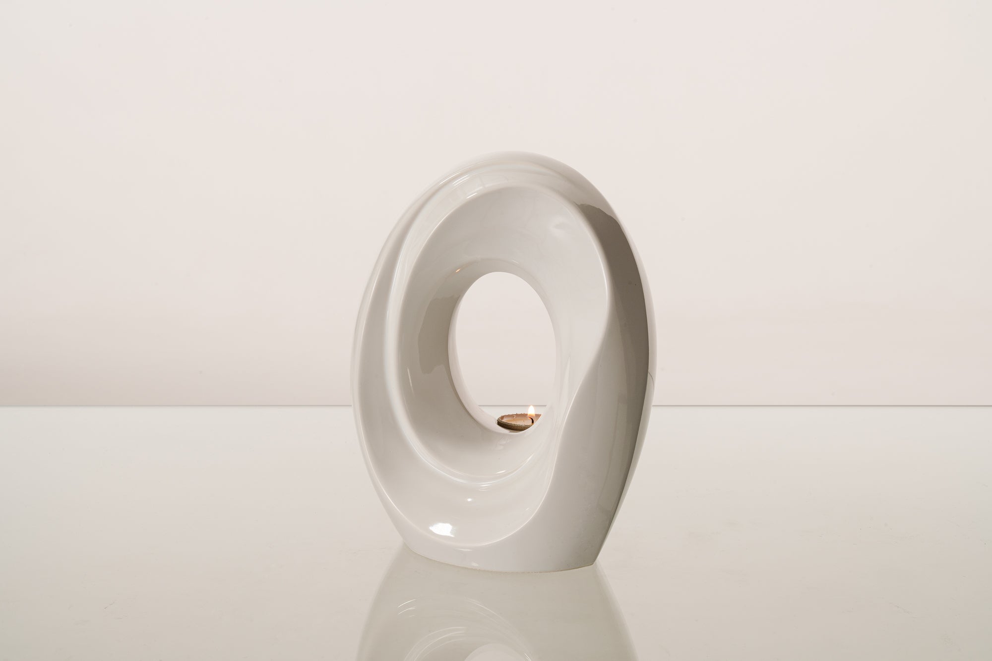 Artisan Cremation Urn for Ashes "The Passage" - Medium Urn | White | Ceramic
