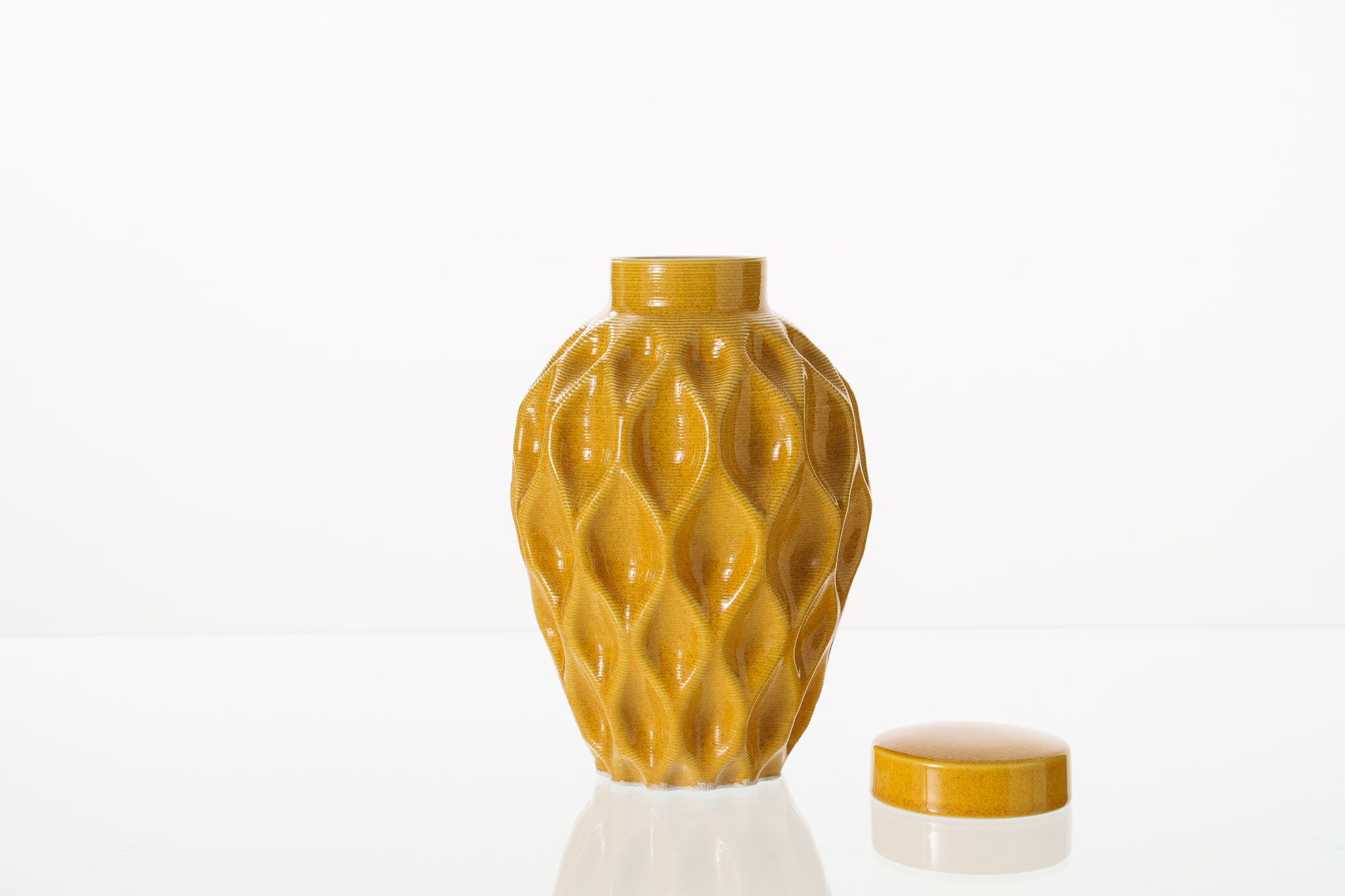Cremation Urn "Echo" - 3D Printed Ceramic Urn | Amber Yellow | Medium