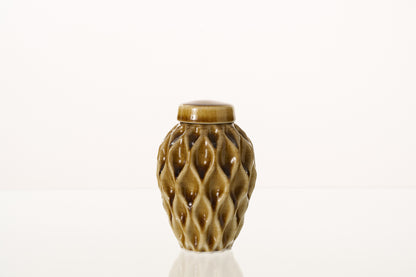 Cremation Urn "Echo" - 3D Printed Ceramic Urn | Dark Sand | Keepsake