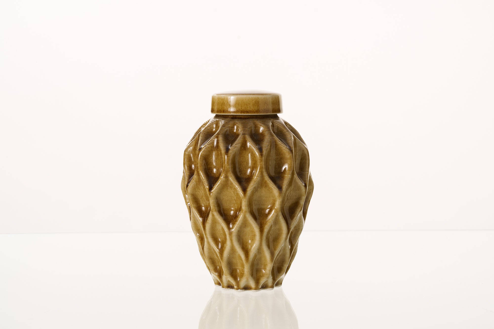 Cremation Urn "Echo" - 3D Printed Ceramic Urn | Dark Sand | Medium