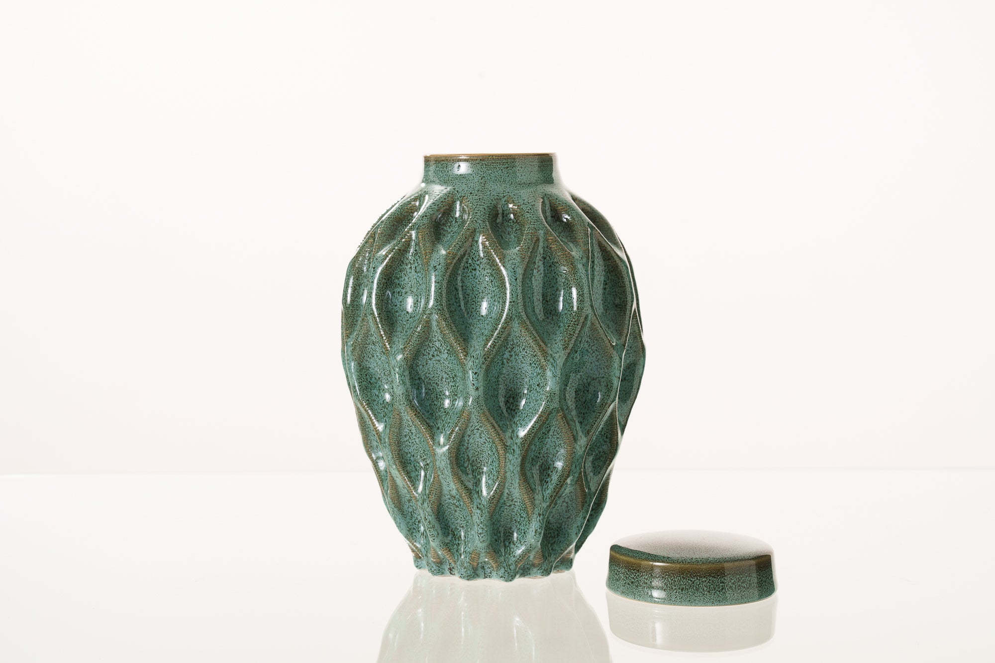 Cremation Urn "Echo" - 3D Printed Ceramic Urn | Oily Green Melange | Large