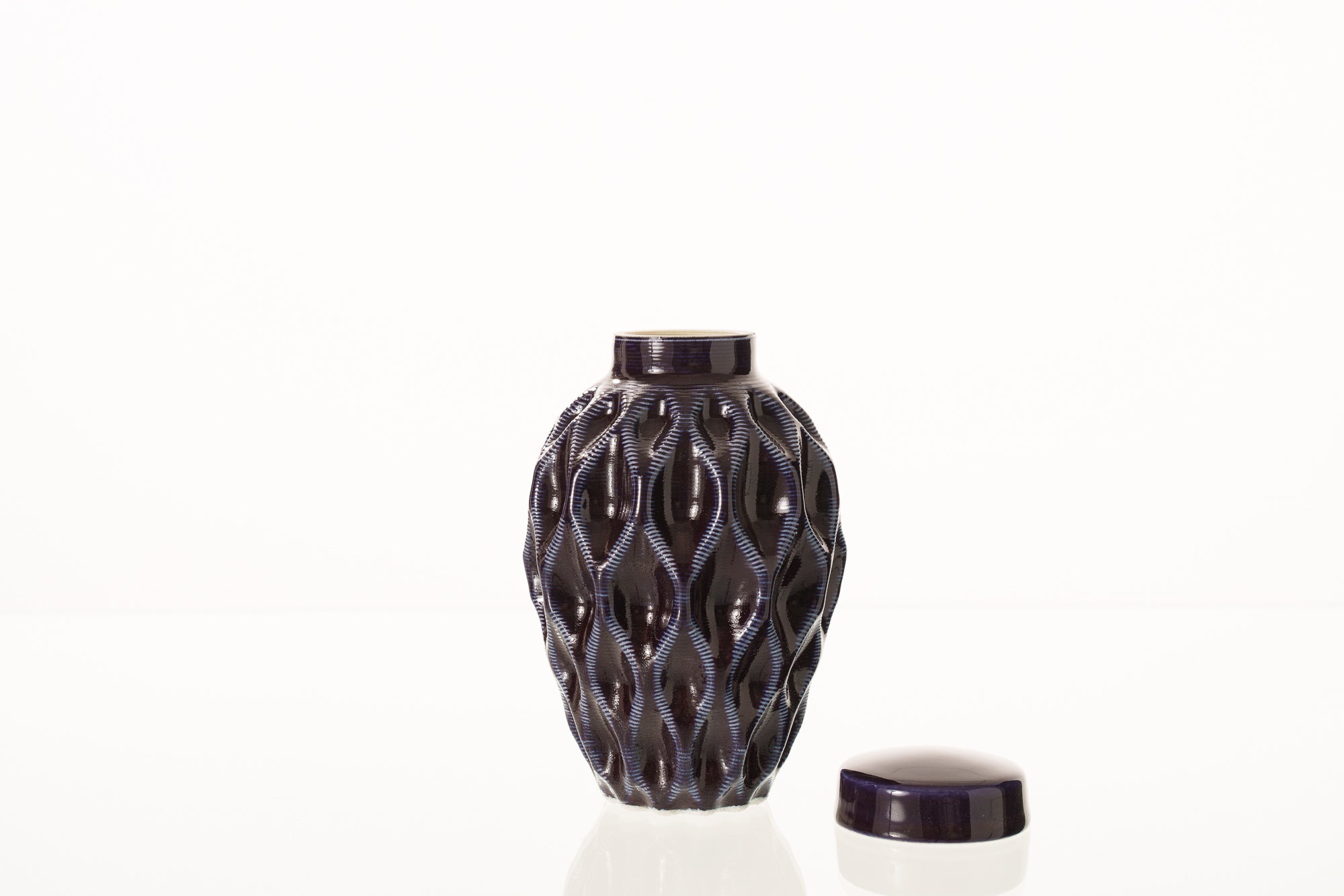 Cremation Urn "Echo" - 3D Printed Ceramic Urn | Violet | Keepsake
