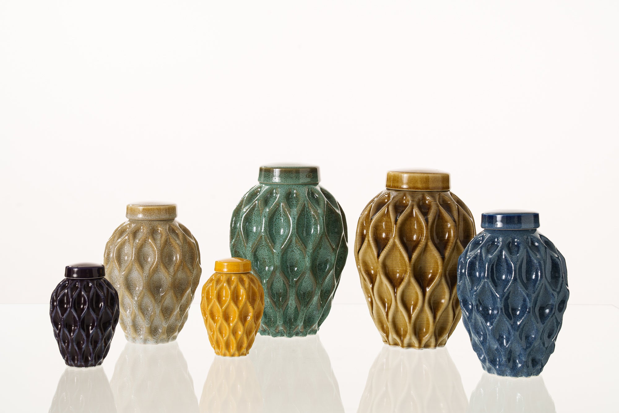 Cremation Urn "Echo" - 3D Printed Ceramic Urn 