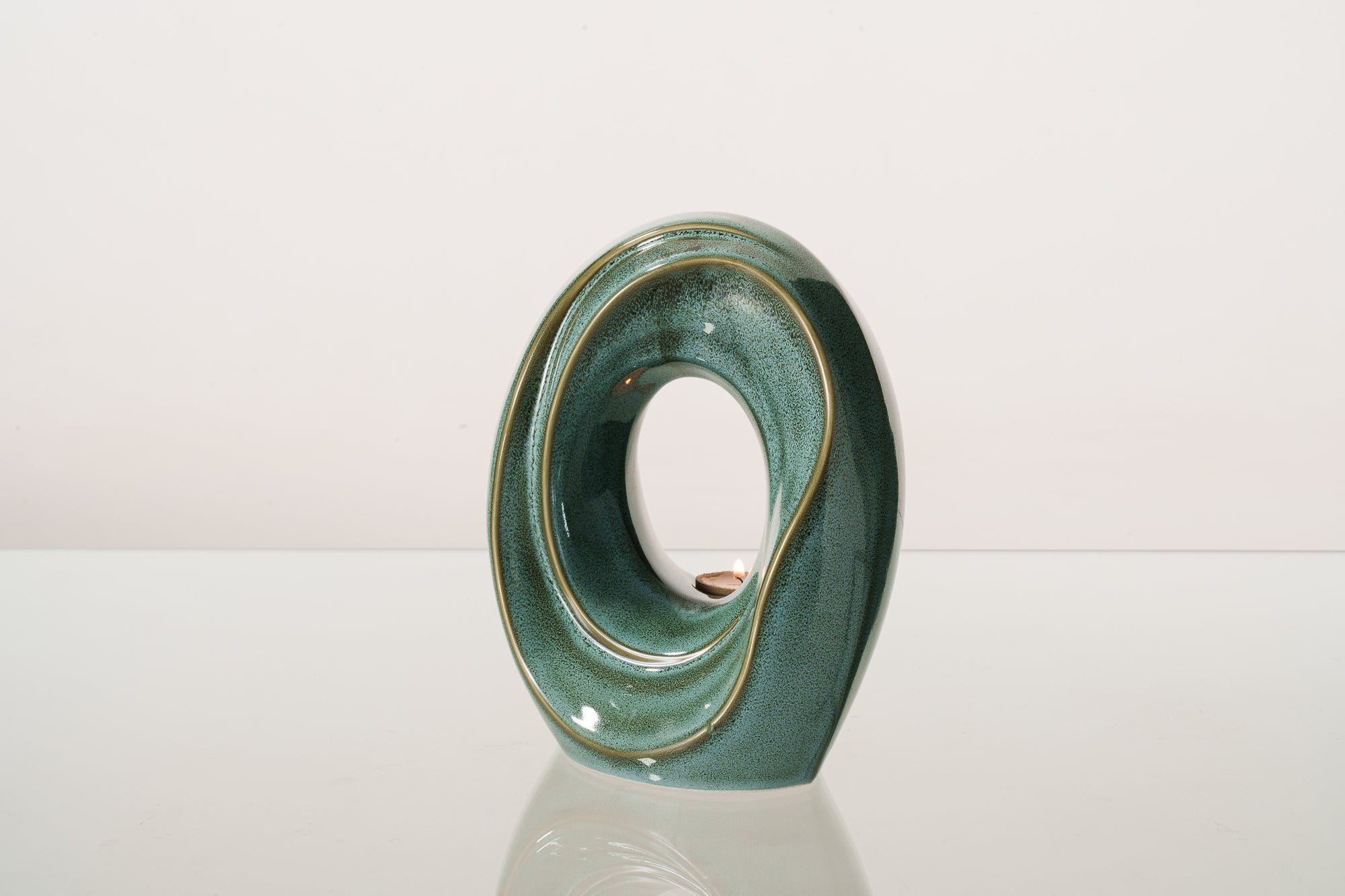 Cremation Urn for Ashes "The Passage" - Medium Urn | Oily Green Melange | Ceramic