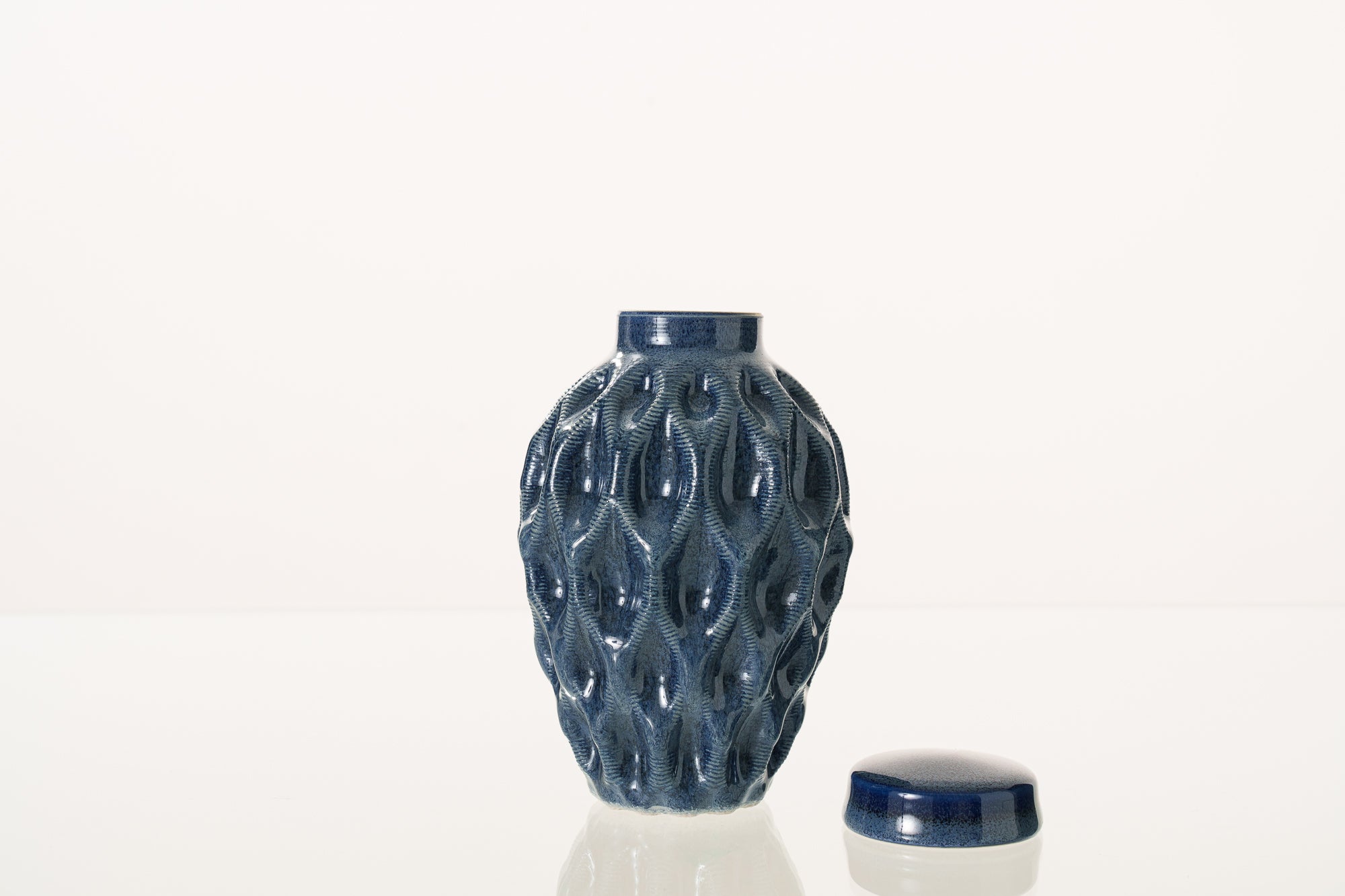 Cremation Urn "Echo" - 3D Printed Ceramic Urn | Blue Melange | Keepsake