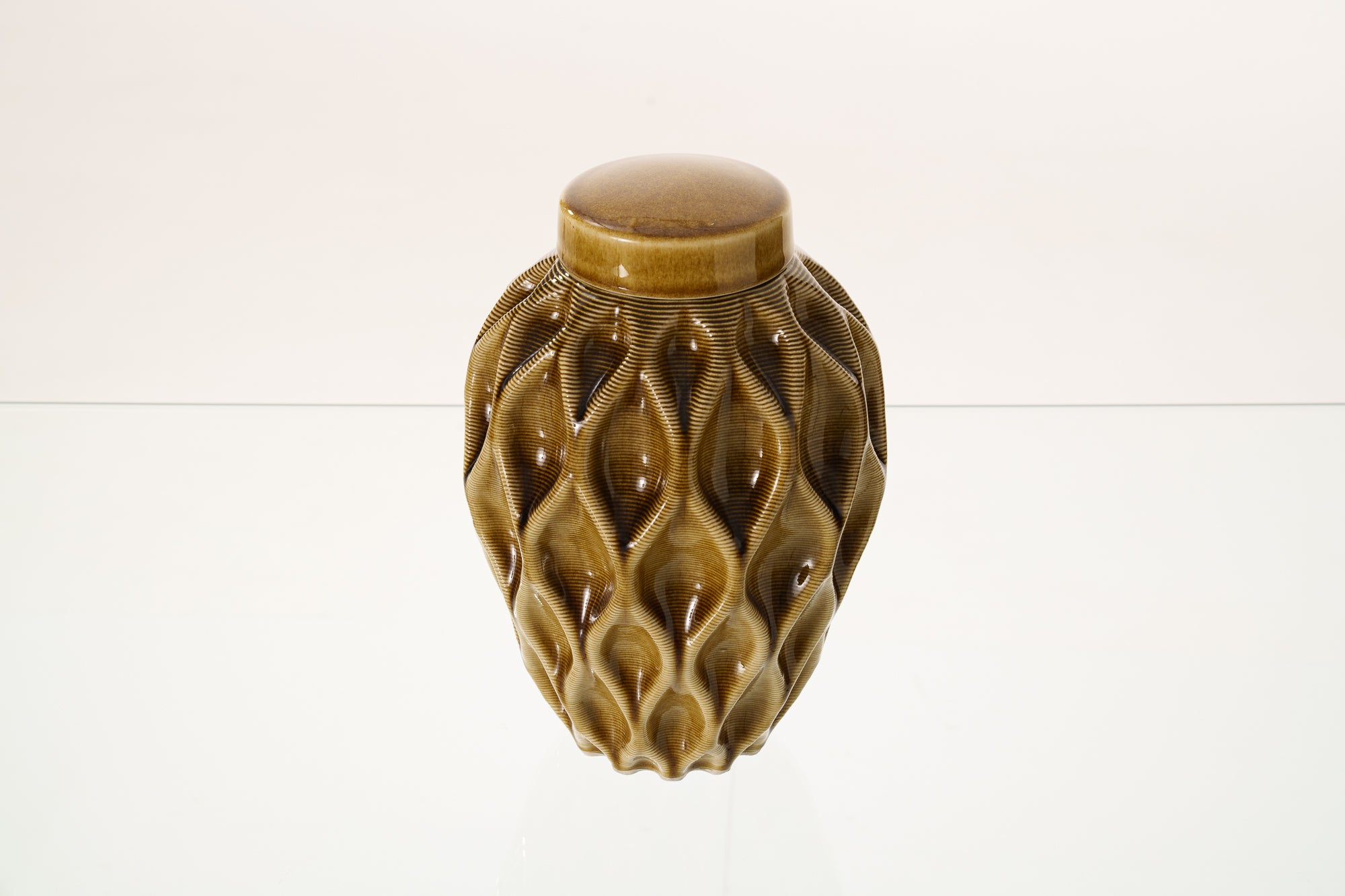 Cremation Urn "Echo" - 3D Printed Ceramic Urn | Dark Sand | Large
