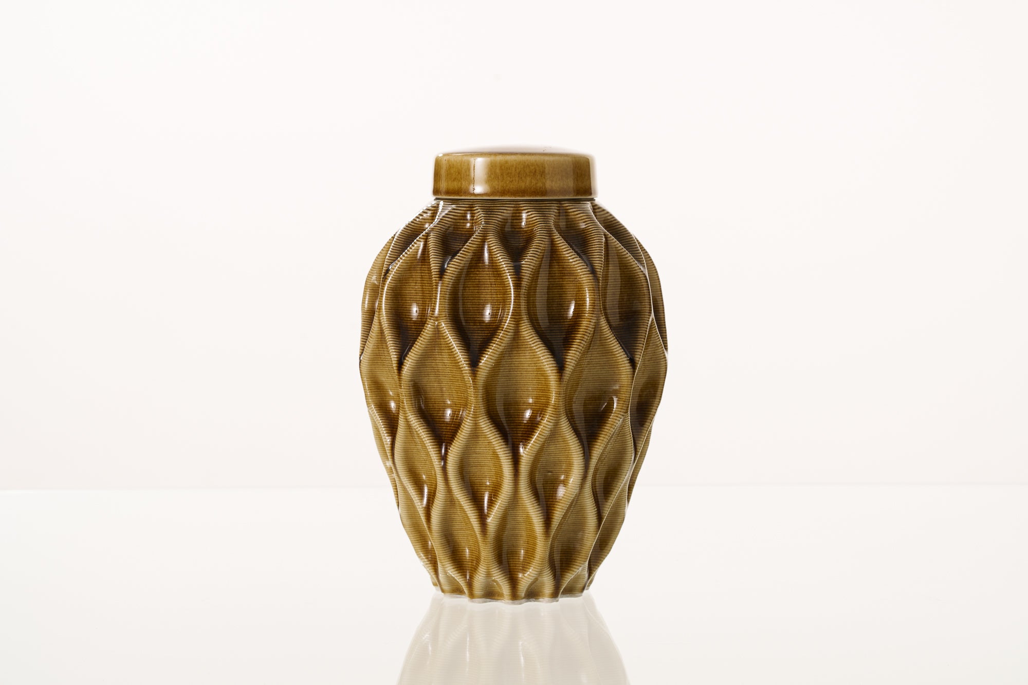 Cremation Urn "Echo" - 3D Printed Ceramic Urn | Dark Sand | Large