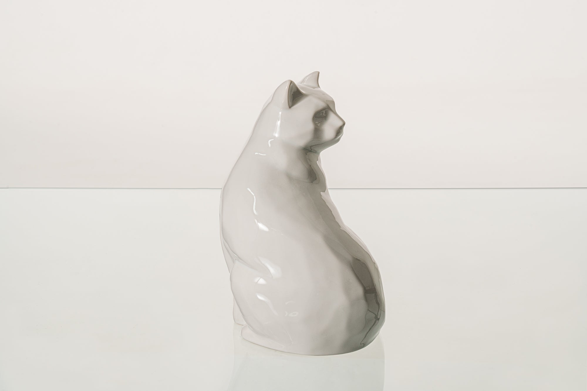 Felix Cat Urn for Ashes - White | Ceramic | Handmade Pet Urn