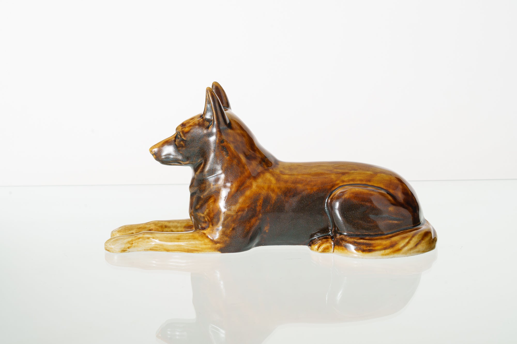 Pulvis Art Urns Pet Urn German Shepherd Pet Urn - Rusty Brown | Ceramic Dog Urn