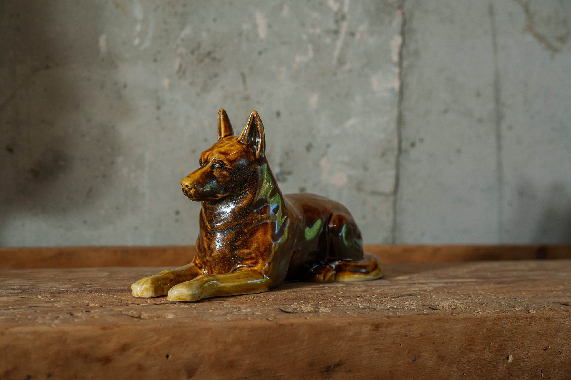 Pulvis Art Urns Pet Urn German Shepherd Pet Urn - Rusty Brown | Ceramic Dog Urn