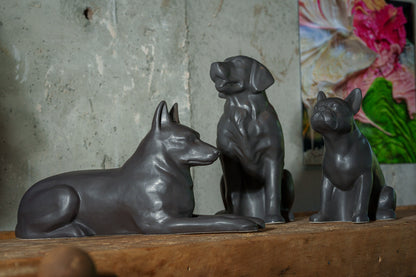 German Shepherd Pet Urn - Lamp Black | Ceramic Dog Urn