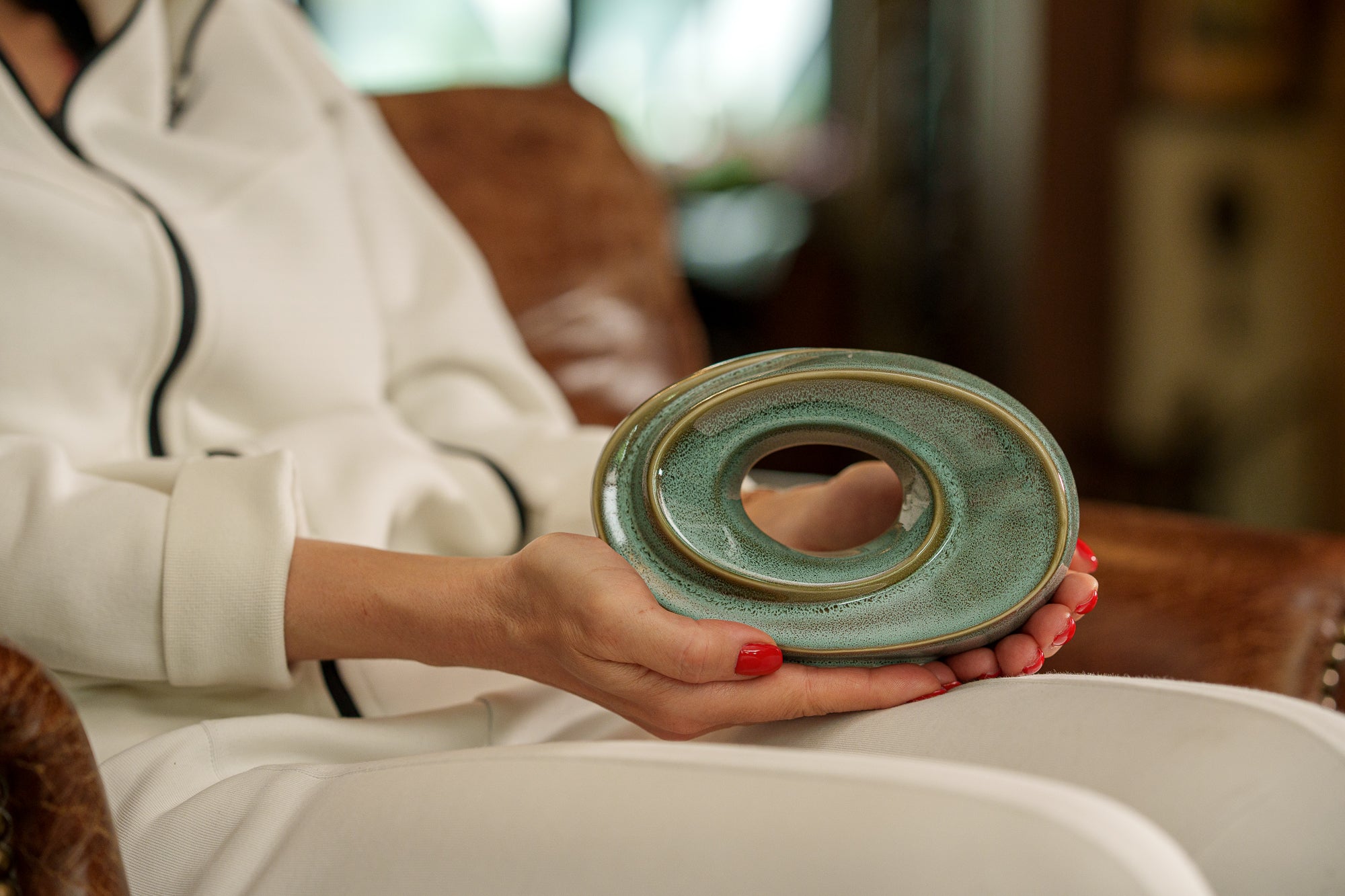 Handmade Cremation Keepsake Urn "The Passage" - Small | Off-white | Ceramic Urn