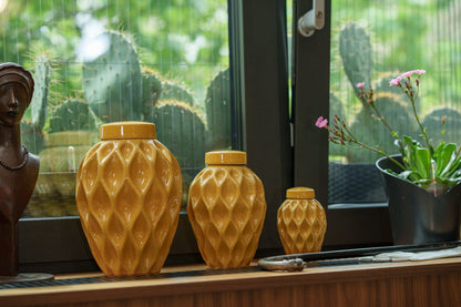 Cremation Urn "Echo" - 3D Printed Ceramic Urn | Amber Yellow | Keepsake