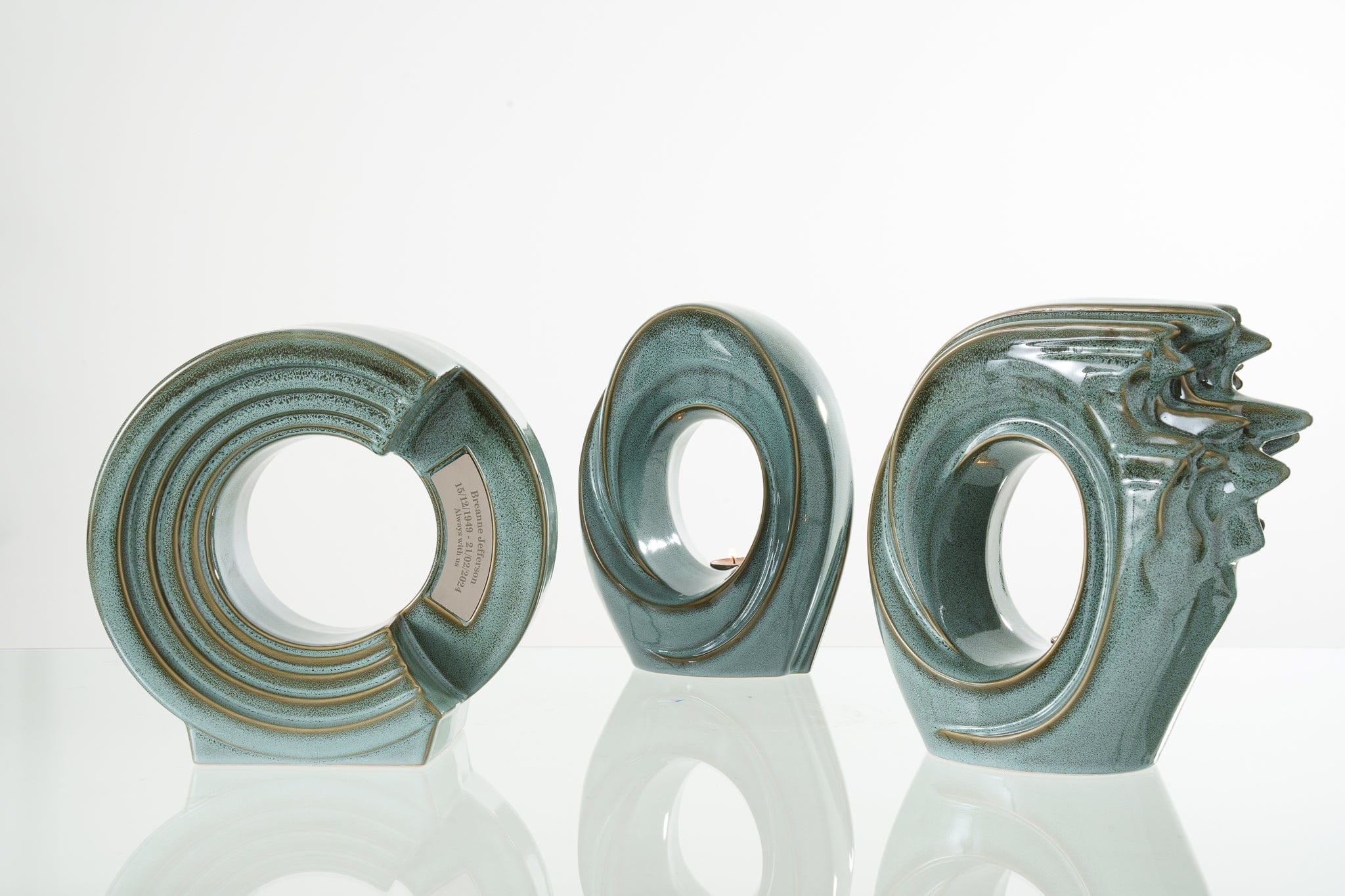 Pulvis Art Urns Adult Size Urn Cremation Urn "Solace" - Adult Memorial Urn | Oily Green Melange | Ceramic