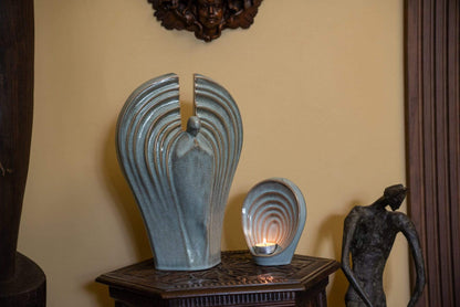 Ceramic art Urn for ashes Guardian - By Pulvis Art Urns