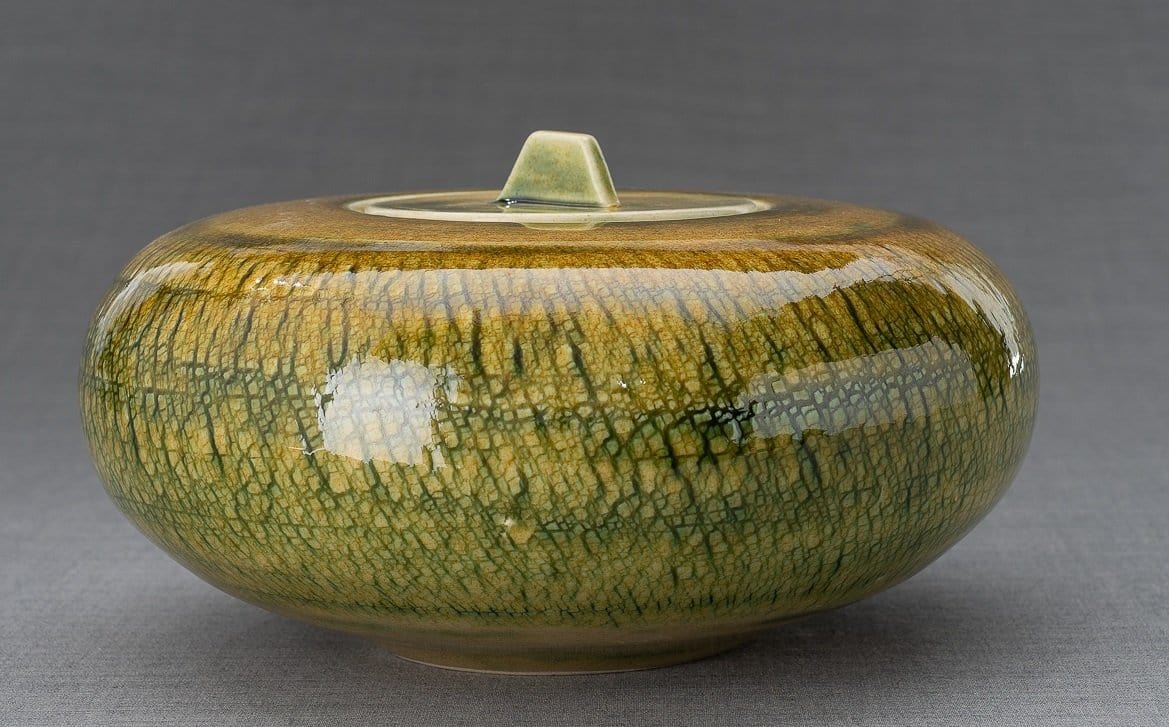 Pulvis Art Urns Adult Size Urn Pottery Wheel Urn for Ashes "Aeon" - Large | Amber Green | Ceramic