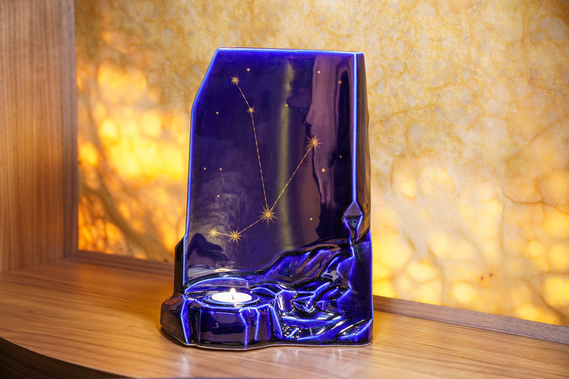 Pulvis Art Urns Adult Size Urn Zodiac Urn for Ashes "Aries" - Large | Star Sign Urn