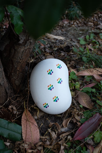Biodegradable Pet Urn "Peanut" | Customizable Burial Memorial for Pets