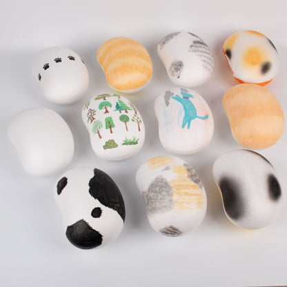 Biodegradable Pet Urn "Peanut" | Customizable Burial Memorial for Pets