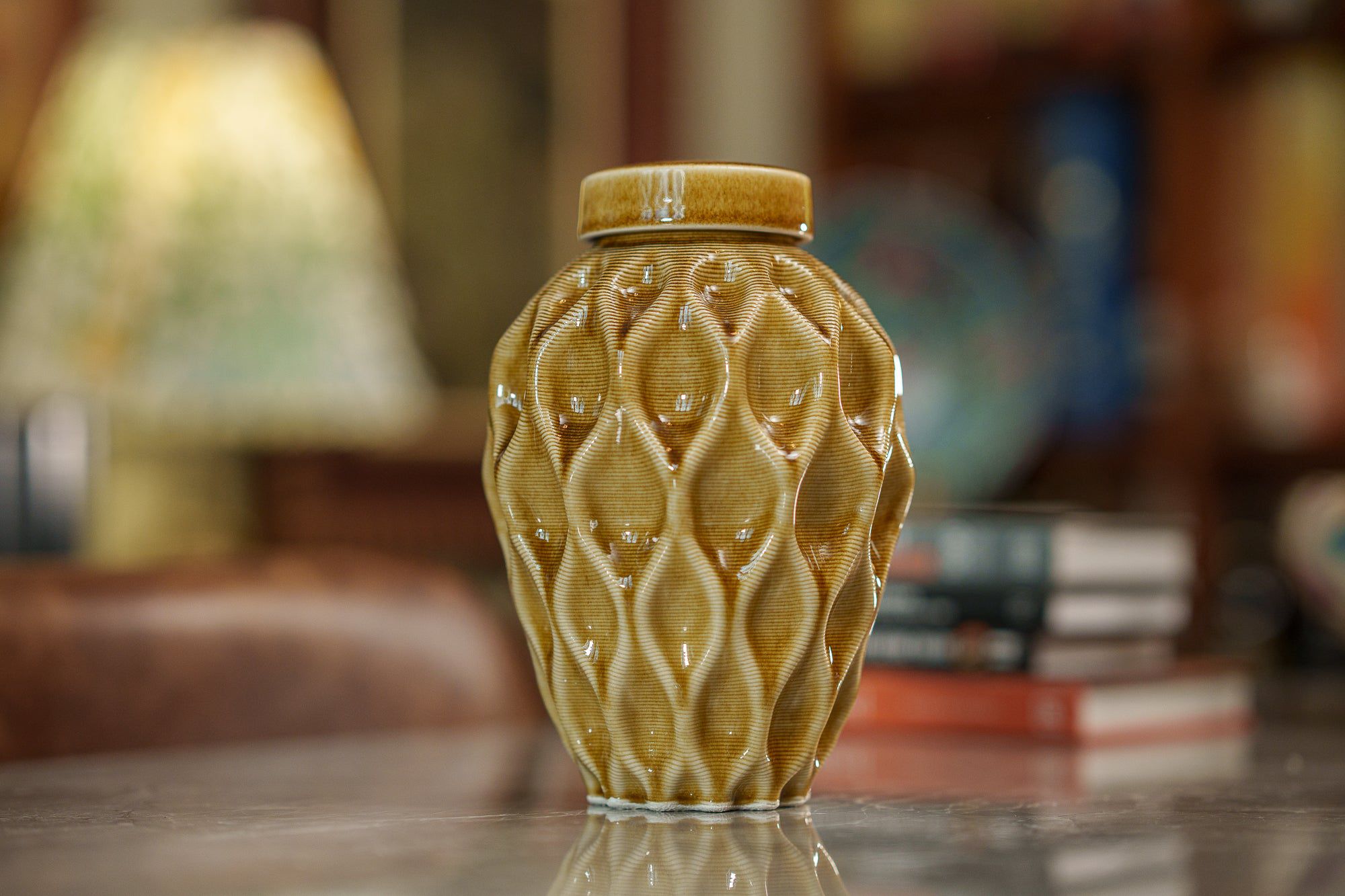 Cremation Urn "Echo" - 3D Printed Ceramic Urn | Dark Sand | Large
