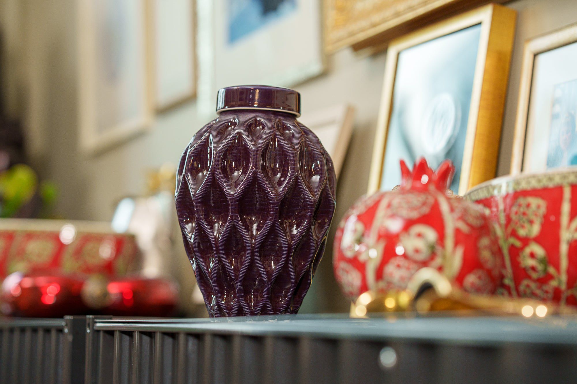 Cremation Urn "Echo" - 3D Printed Ceramic Urn | Violet  | Medium