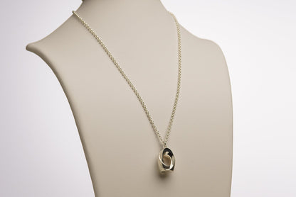 Pulvis Art Urns Memorial Cremation Necklace – The Passage | Silver | Handmade Cremation Jewelry