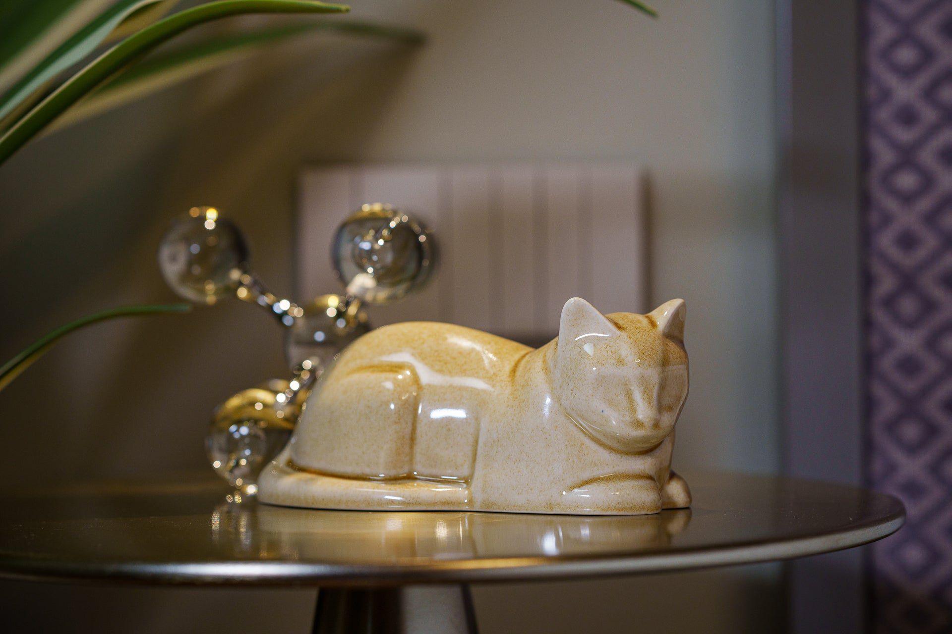 Pulvis Art Urns Pet Urn Mini Laying Cat Cremation Urn -Beige Grey | Ceramic